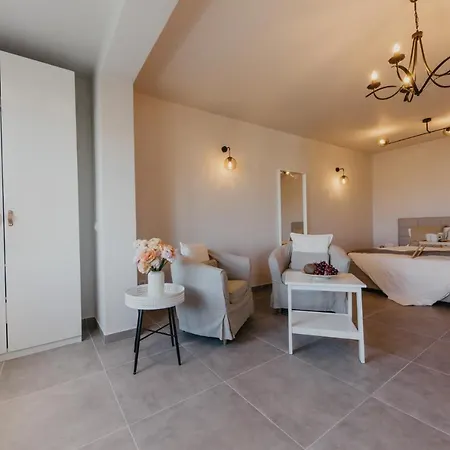 Villa Lux Core With Amazing View And Heated Pool