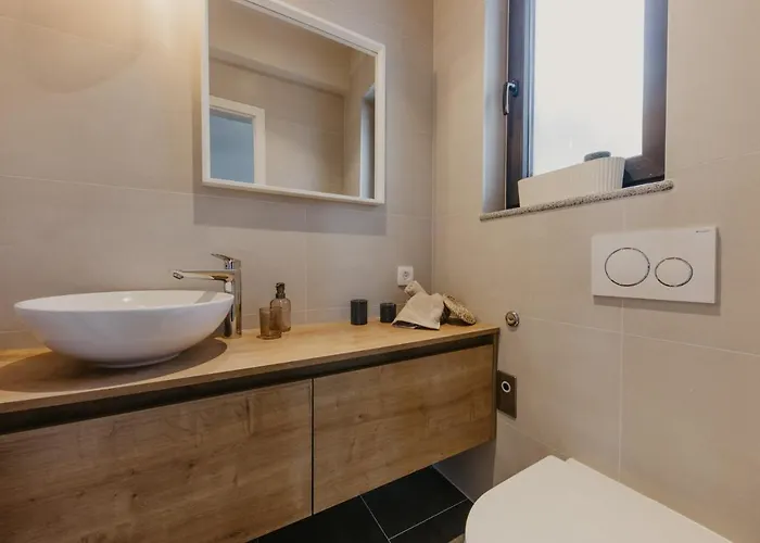 Lux Core With Amazing View And Heated Pool Villa *