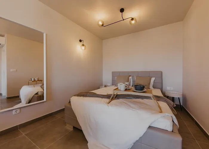 Lux Core With Amazing View And Heated Pool Willa *