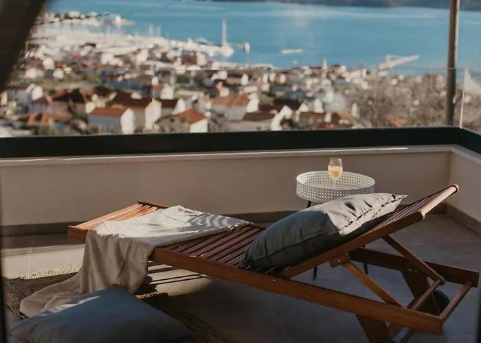 Villa Lux Core With Amazing View And Heated Pool *